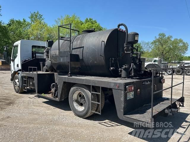 Peterbilt 220 Kita