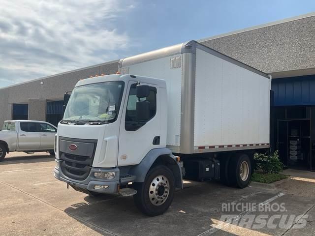 Peterbilt 220 Sunkvežimiai su dengtu kėbulu