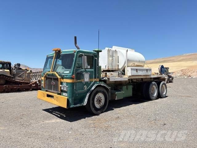 Peterbilt 320 Automobilinės cisternos