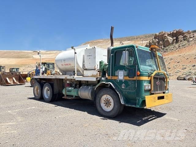 Peterbilt 320 Automobilinės cisternos