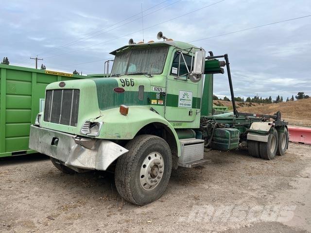 Peterbilt 330 Sunkvežimiai su keliamuoju kabliu