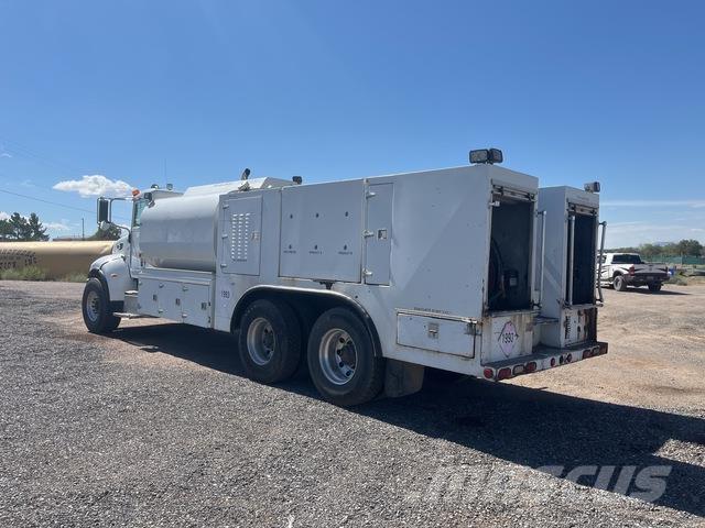 Peterbilt 335 Automobilinės cisternos