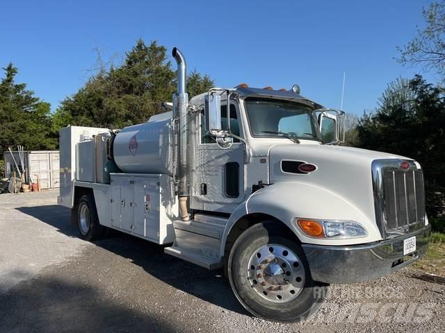 Peterbilt 337 Automobilinės cisternos