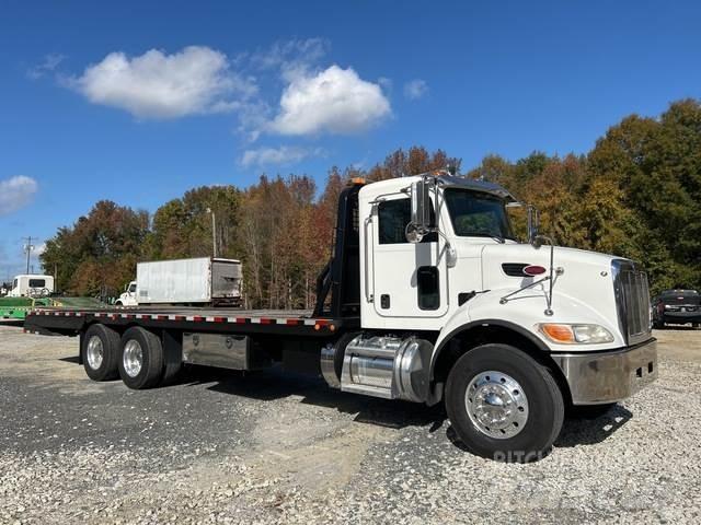 Peterbilt 348 Pagalbos kelyje automobiliai