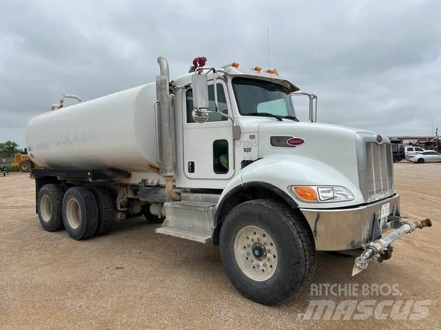 Peterbilt 348 Vandens sunkvežimiai