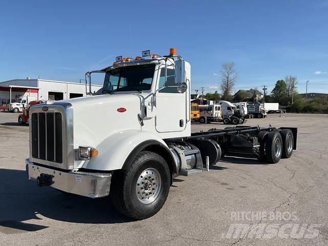 Peterbilt 365 Kabinos ir salonai