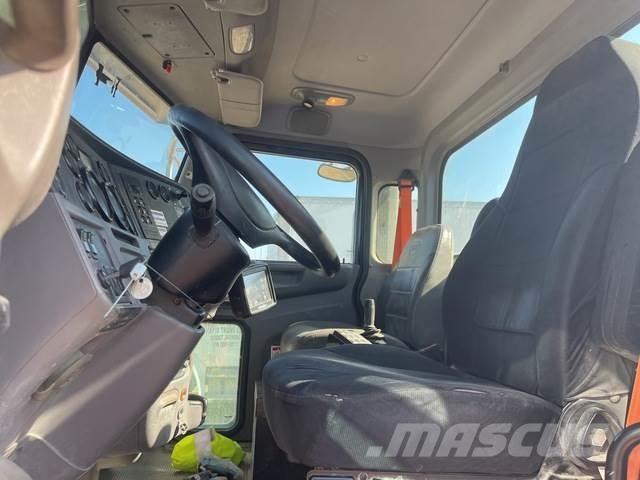 Peterbilt 365 Kita
