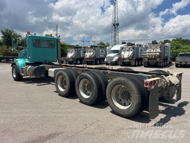Peterbilt 365 Kabinos ir salonai