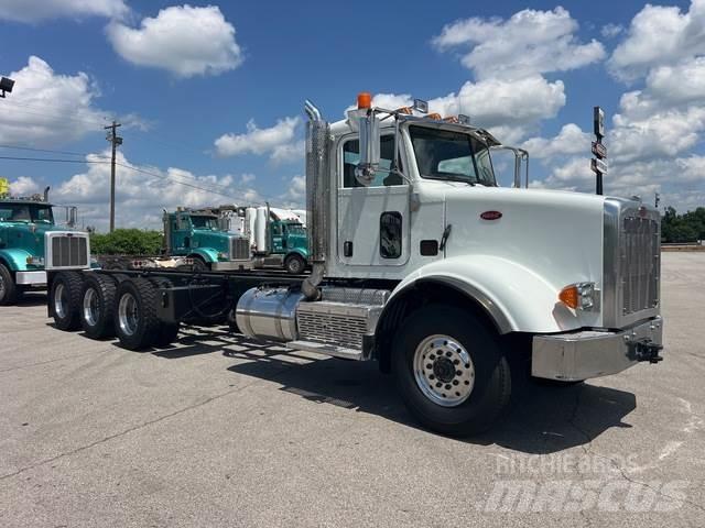 Peterbilt 365 Kabinos ir salonai