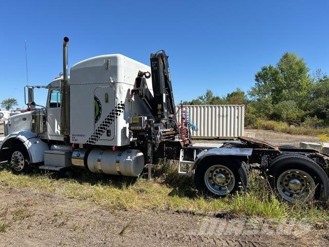 Peterbilt 367 Automobiliniai kranai