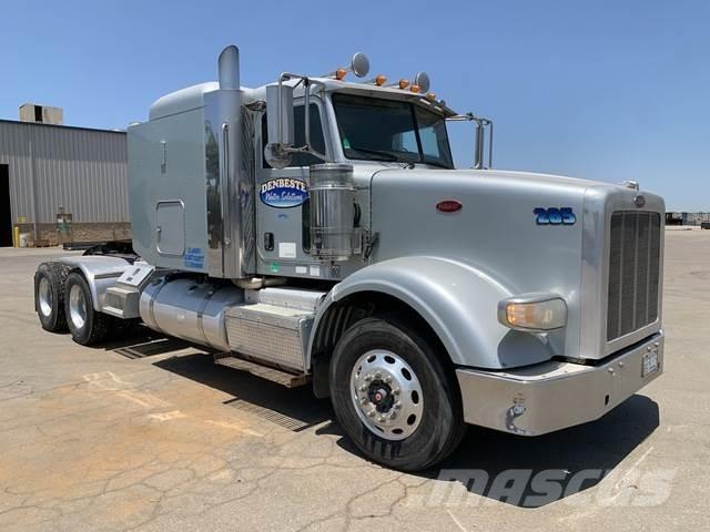 Peterbilt 367 Pagalbos kelyje automobiliai