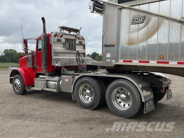 Peterbilt 367 Naudoti vilkikai