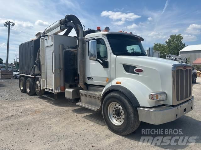 Peterbilt 377 Vikšriniai ekskavatoriai