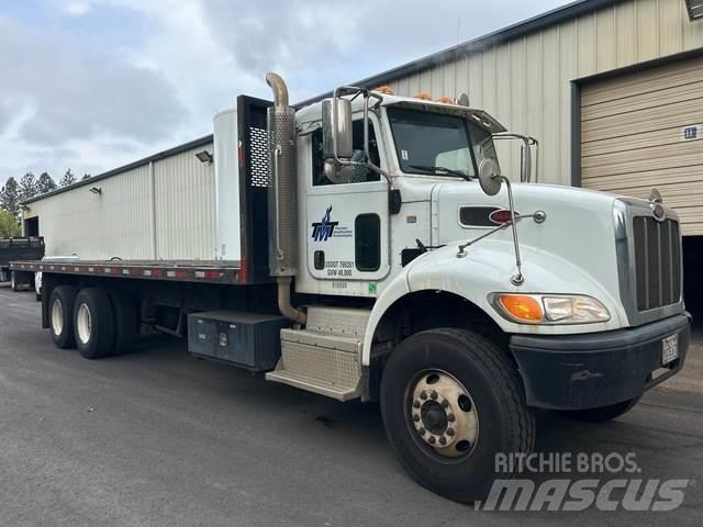 Peterbilt 382 Platformos/ Pakrovimas iš šono