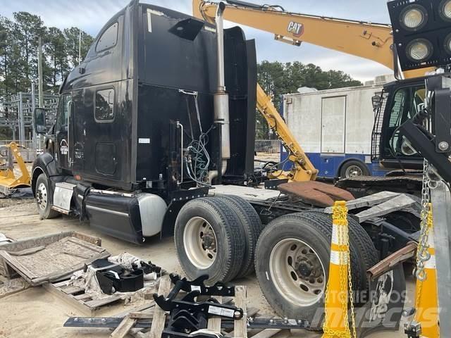 Peterbilt 387 Naudoti vilkikai
