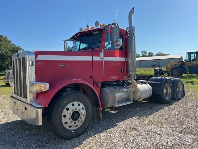 Peterbilt 388 Naudoti vilkikai