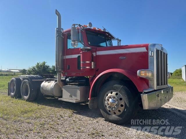 Peterbilt 388 Naudoti vilkikai