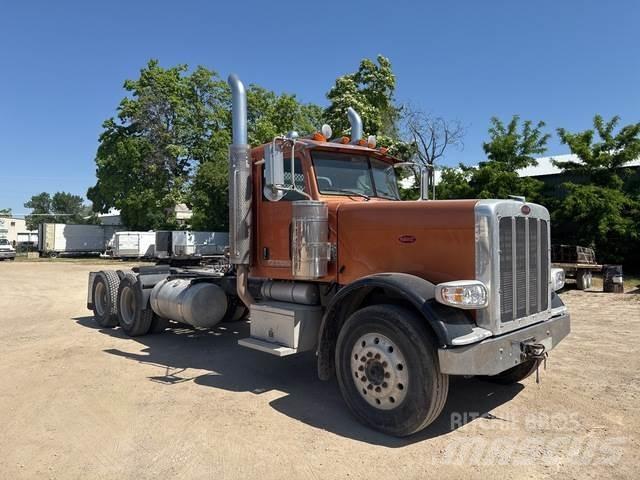 Peterbilt 388 Naudoti vilkikai