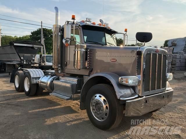 Peterbilt 388 Naudoti vilkikai