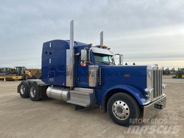 Peterbilt 389 Naudoti vilkikai