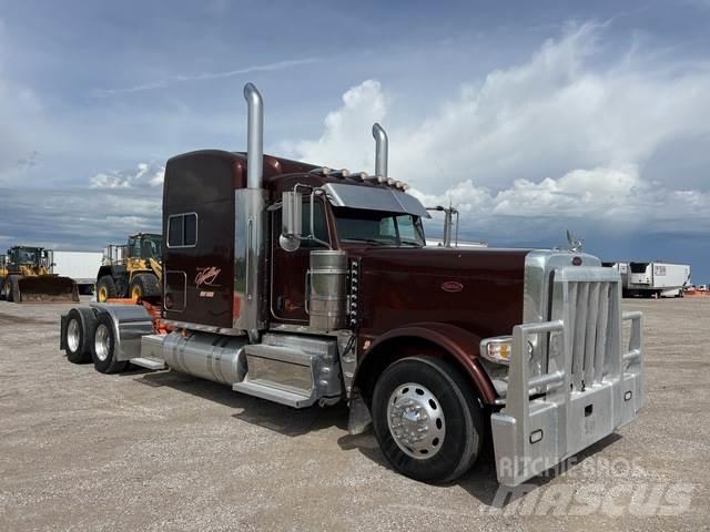 Peterbilt 389 Naudoti vilkikai