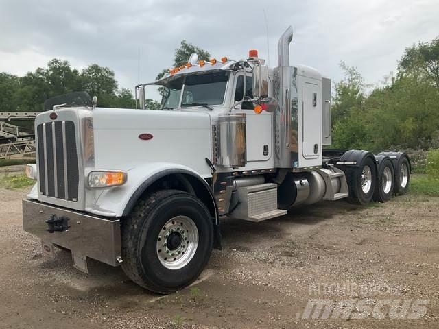 Peterbilt 389 Naudoti vilkikai