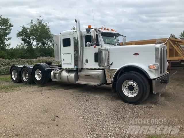 Peterbilt 389 Naudoti vilkikai