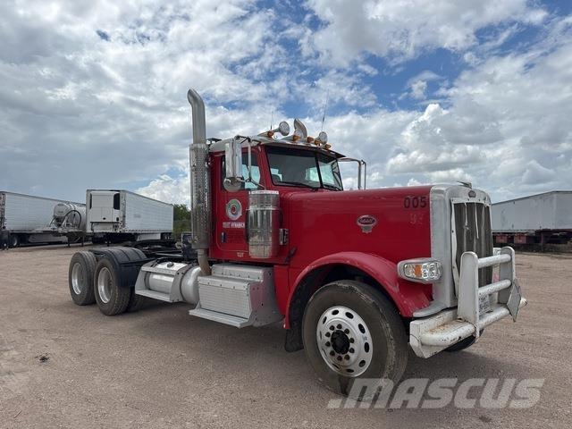 Peterbilt 389 Naudoti vilkikai
