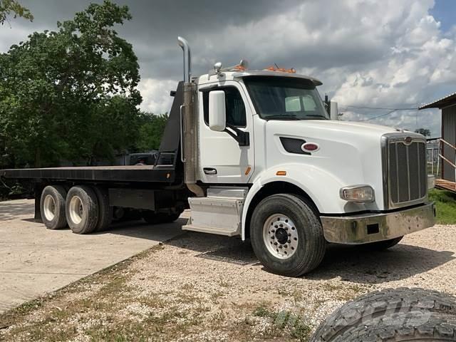 Peterbilt 567 Pagalbos kelyje automobiliai