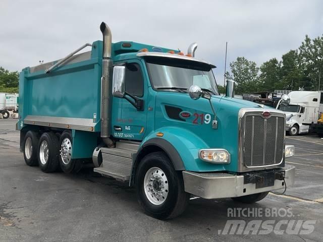 Peterbilt 567 Savivarčių priekabų vilkikai