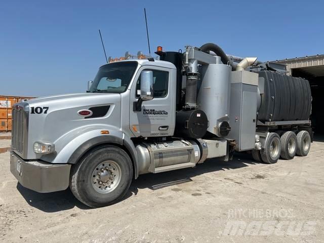 Peterbilt 567 Vikšriniai ekskavatoriai