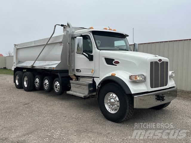 Peterbilt 567 Savivarčių priekabų vilkikai