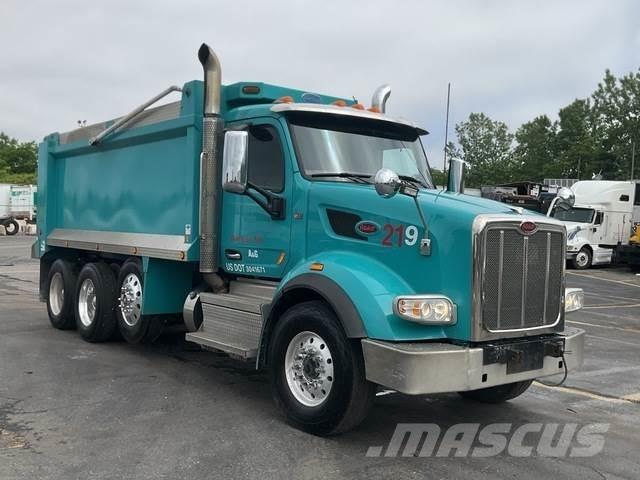 Peterbilt 567 Savivarčių priekabų vilkikai