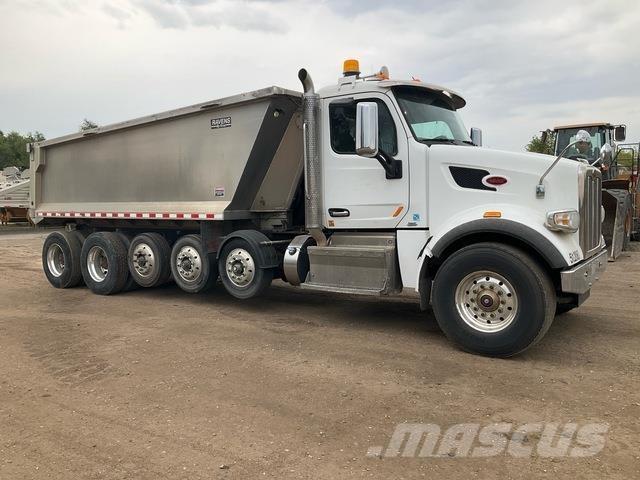Peterbilt 567 Savivarčių priekabų vilkikai
