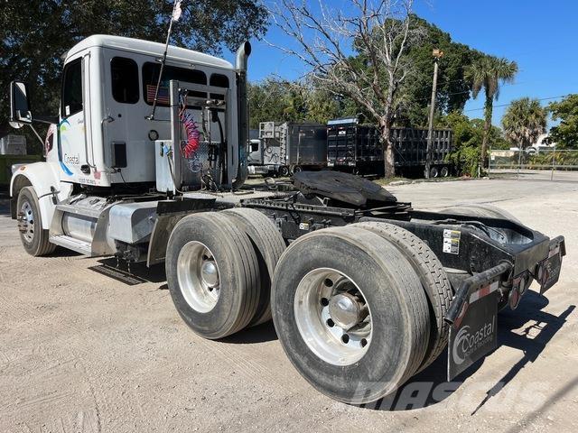 Peterbilt 567 Naudoti vilkikai