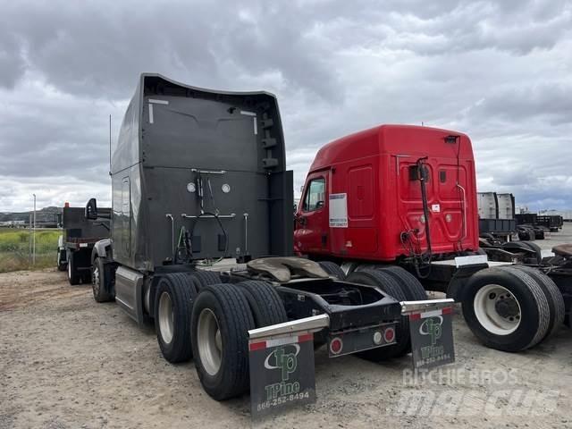 Peterbilt 579 Naudoti vilkikai