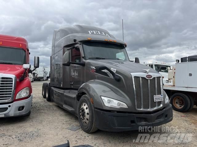 Peterbilt 579 Naudoti vilkikai