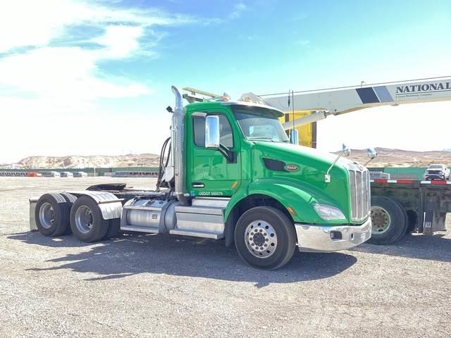 Peterbilt 579 Naudoti vilkikai