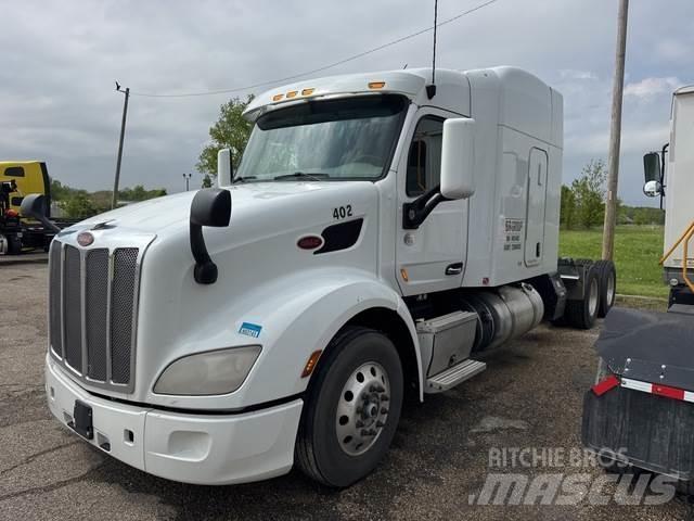 Peterbilt 579 Naudoti vilkikai