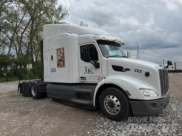 Peterbilt 579 Naudoti vilkikai