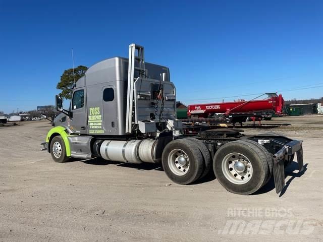 Peterbilt 579 Naudoti vilkikai