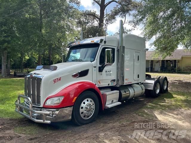 Peterbilt 579 Naudoti vilkikai