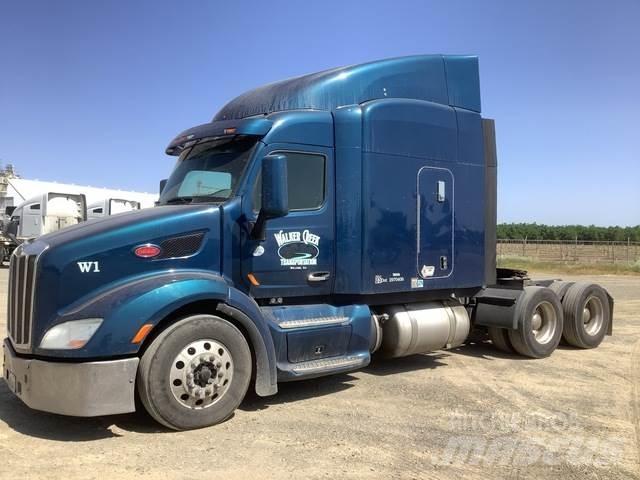 Peterbilt 579 Naudoti vilkikai