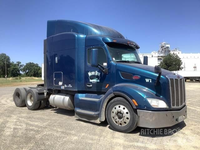 Peterbilt 579 Naudoti vilkikai