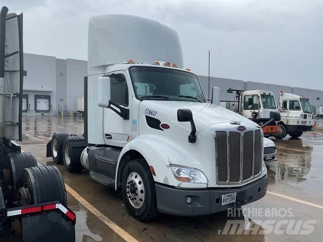 Peterbilt 579 Naudoti vilkikai