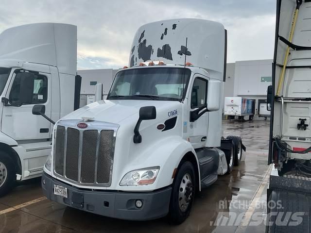 Peterbilt 579 Naudoti vilkikai
