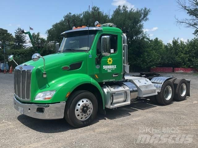 Peterbilt 579 Naudoti vilkikai