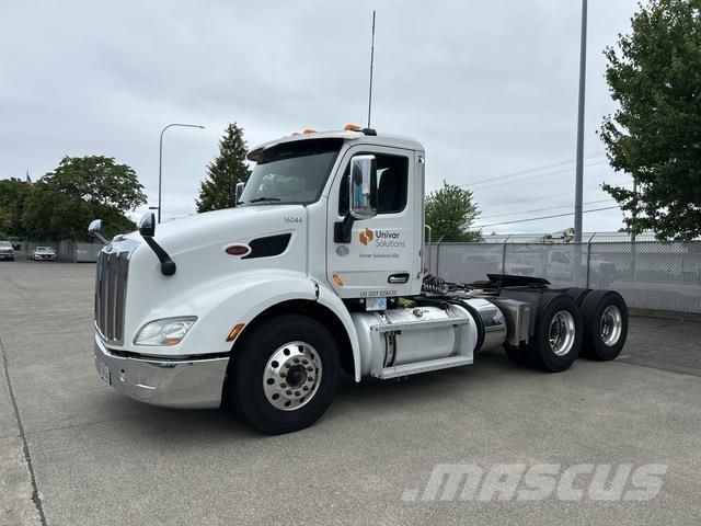 Peterbilt 579 Naudoti vilkikai