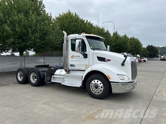 Peterbilt 579 Naudoti vilkikai