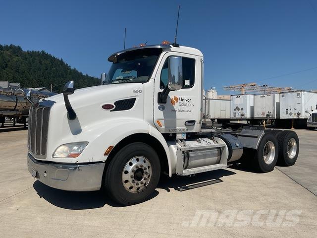 Peterbilt 579 Naudoti vilkikai